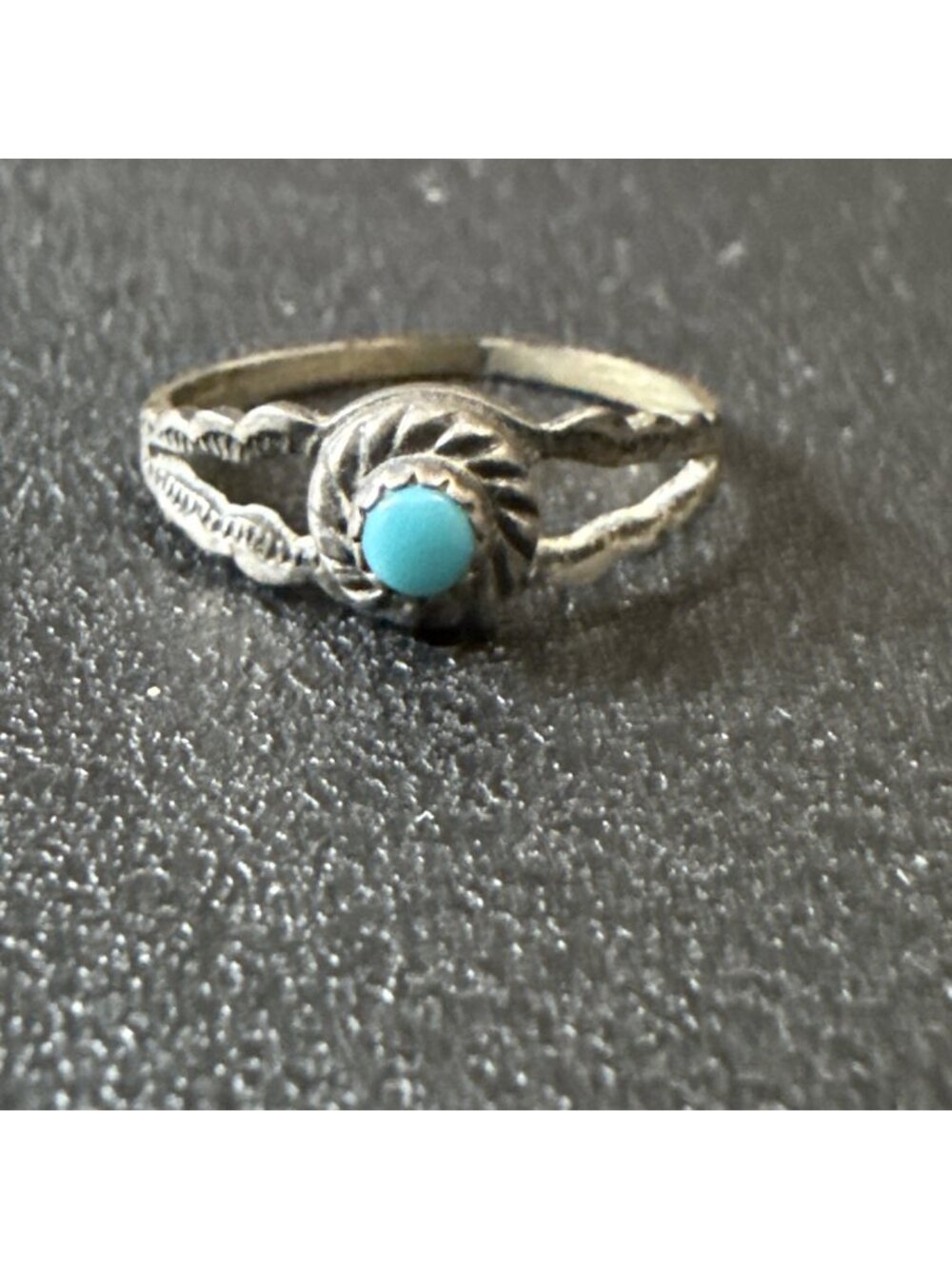 Vintage Sterling Silver Cabochon Flower Bezel Rope Swirl Band Southwest Ring ￼